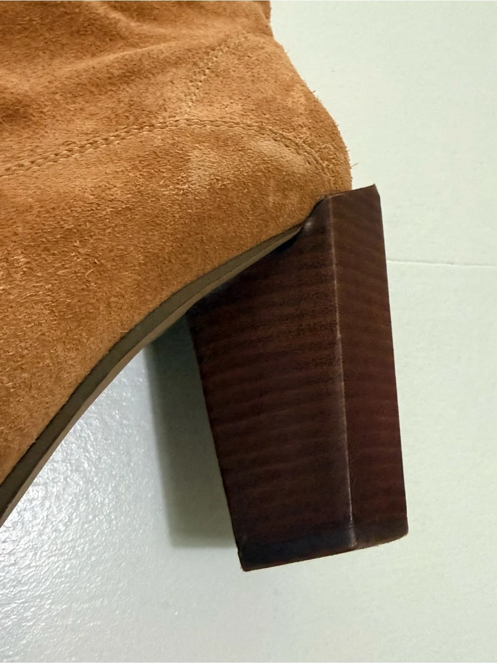 Vince Camuto Leather Tan Ankle Booties with Unique Stacked Heel 9. 5EZRANA
